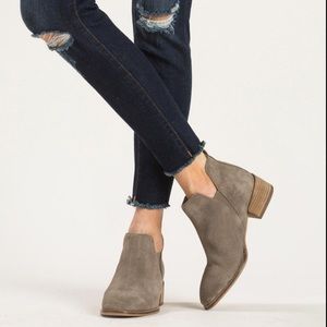 EUC Seychelles Offstage Booties